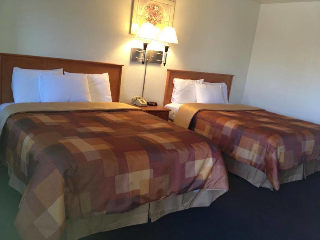 North Bay Inn サンタローザ エクステリア 写真